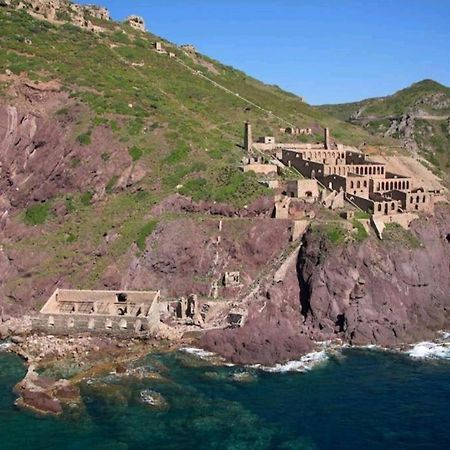L'Estasi Tanca Piras A Bordo Piscina Con Vista Mare Villa Nebida Ngoại thất bức ảnh