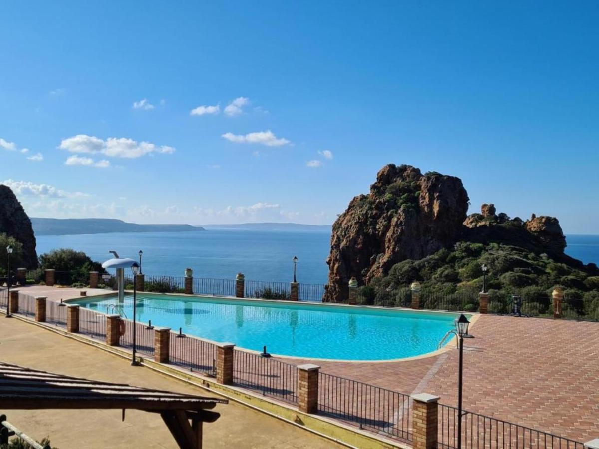 L'Estasi Tanca Piras A Bordo Piscina Con Vista Mare Villa Nebida Ngoại thất bức ảnh