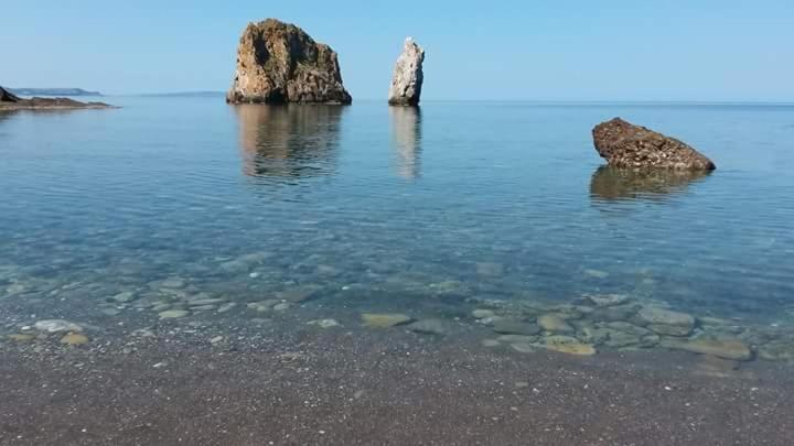 L'Estasi Tanca Piras A Bordo Piscina Con Vista Mare Villa Nebida Ngoại thất bức ảnh